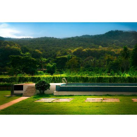 Pak Ram Hotell Mae Rim Exteriör bild